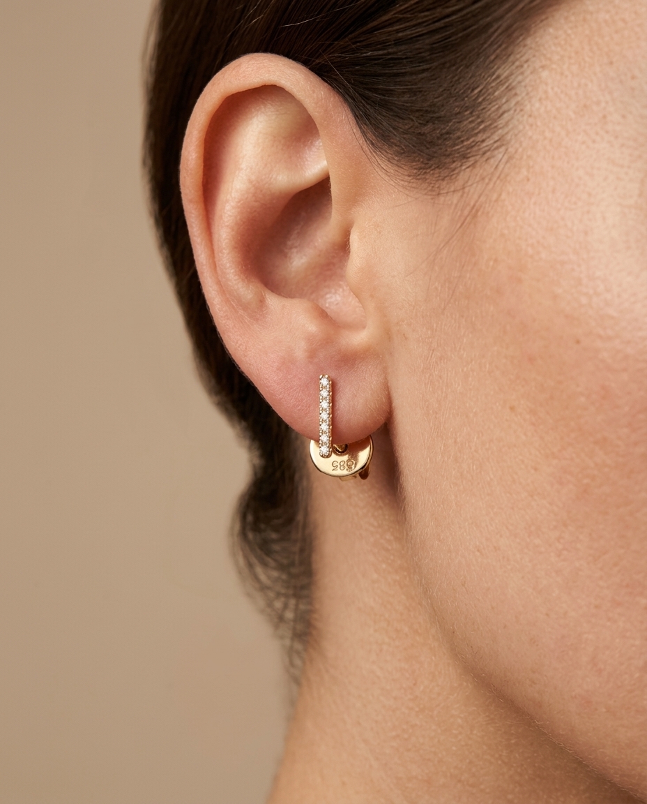 Diamond Earring Vertical Bar in Yellow Gold on model