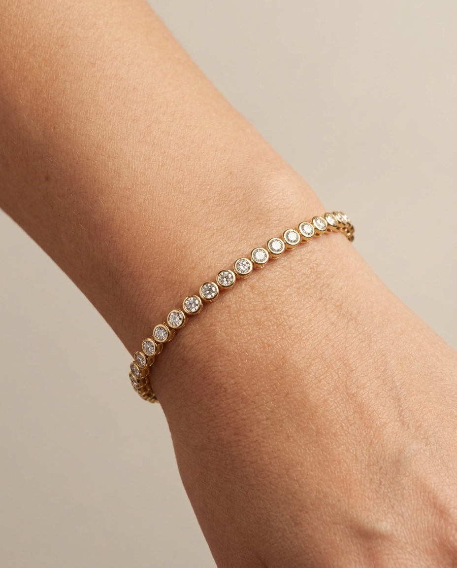 14KT Gold Diamonds Tennis Bracelet 4.00 Cts on model