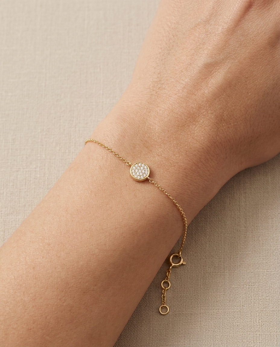 18KT Gold Diamond Round Disk Chain Bracelet on model