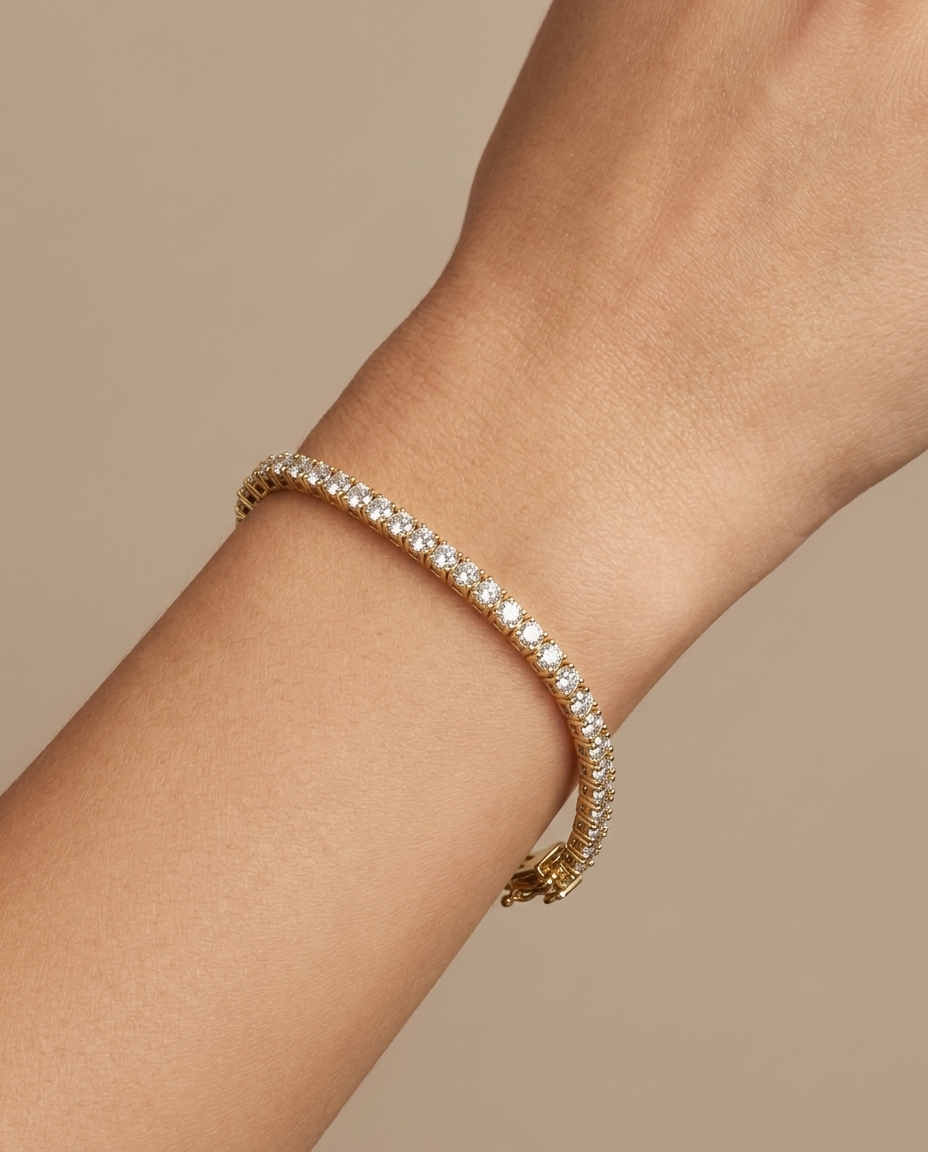 14KT Gold Diamond Tennis Bracelet 3.00 Cts on model