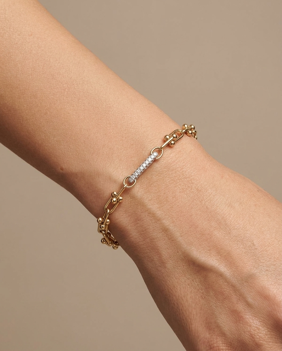 14KT Gold U Link with Diamond One Link Braclet on model