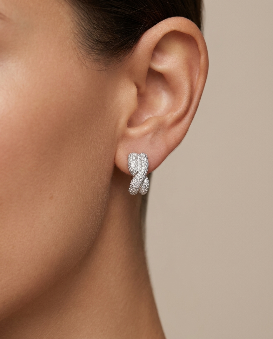 18KT White Gold Diamond Earing on model