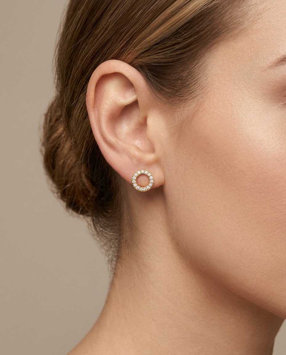 14KT Gold O Diamond Earring on model