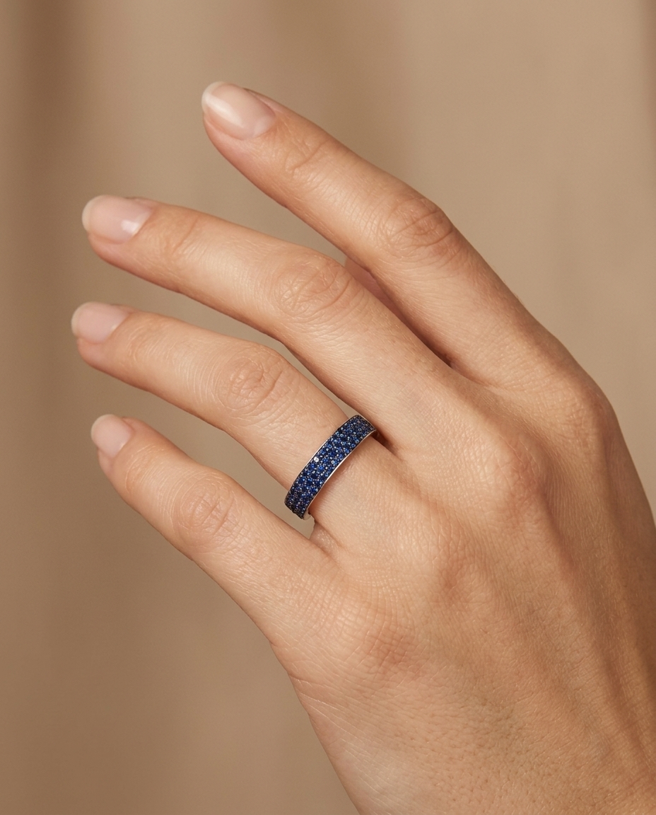 18K Gold Blue Sapphire Ring on model