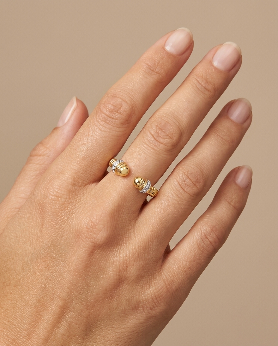 14KT Yellow Gold and Diamonds Tubogas Ring on model
