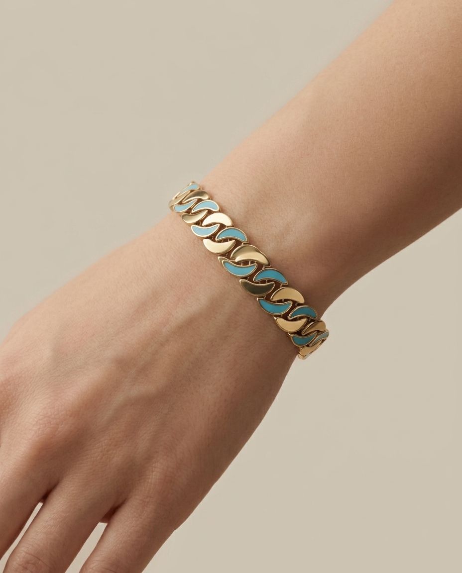 14KT Gold Turquoise Link Bracelet on model