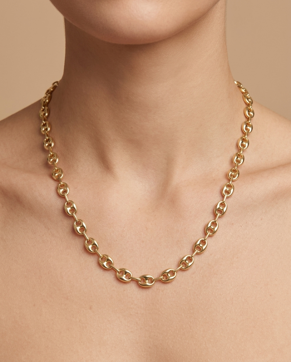 14KT Gold Hollow Puff Mariner Necklace on model