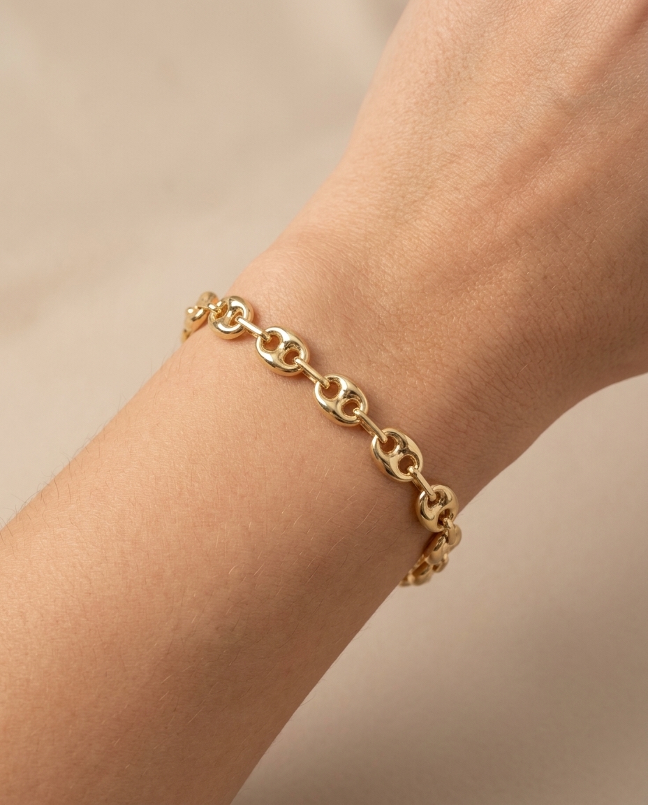 14KT Yellow Gold Hollow Puff Mariner Bracelet on model