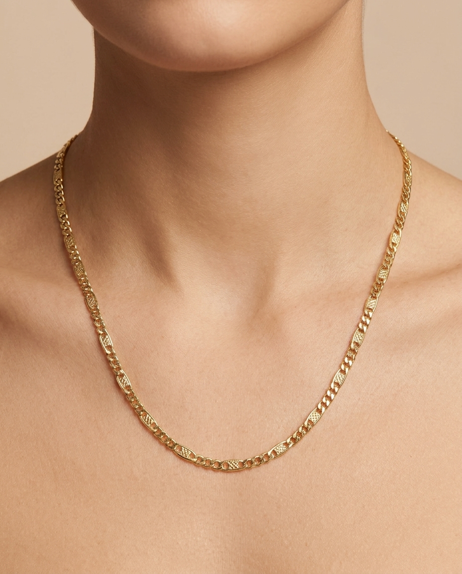 14KT Yellow Gold Necklace on model