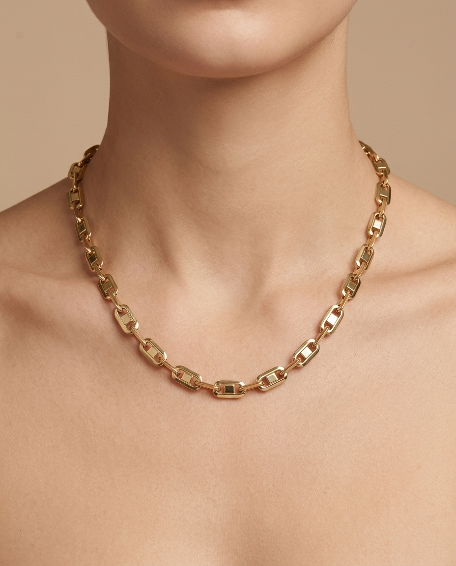 14KT Yellow Gold Necklace on model