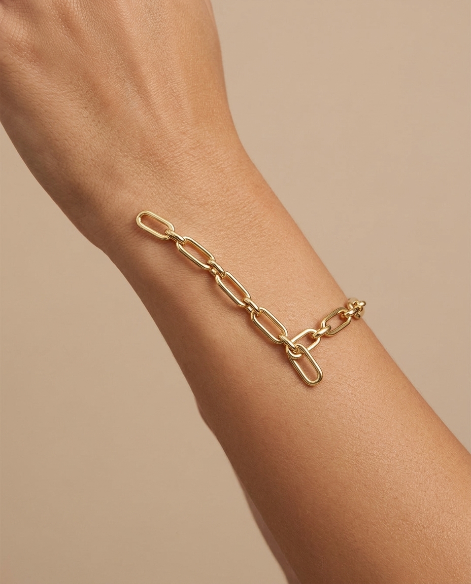 14KT Gold Paperclip Bracelet 7.5" on model