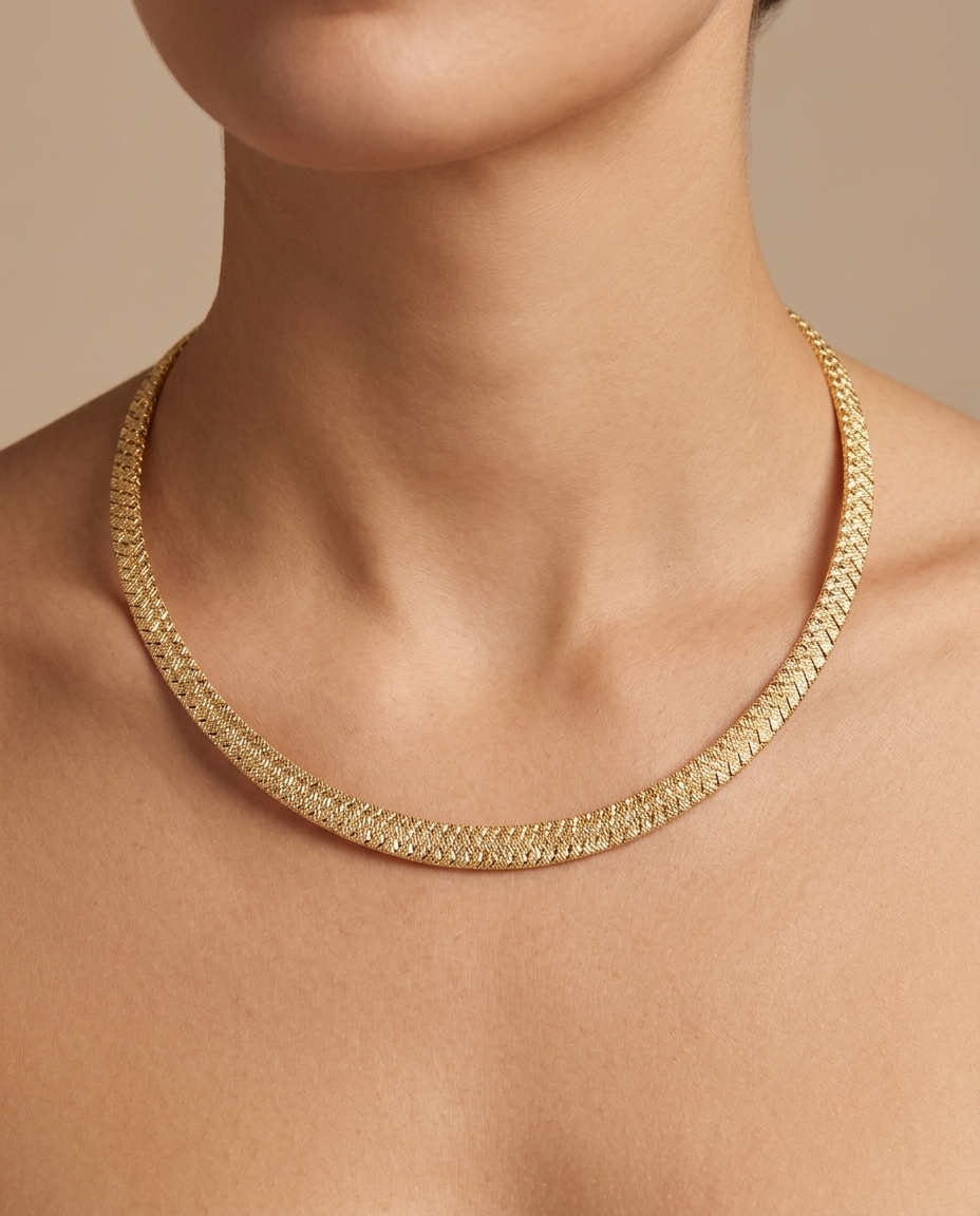 14KT Yellow Gold Stretch Necklace on model