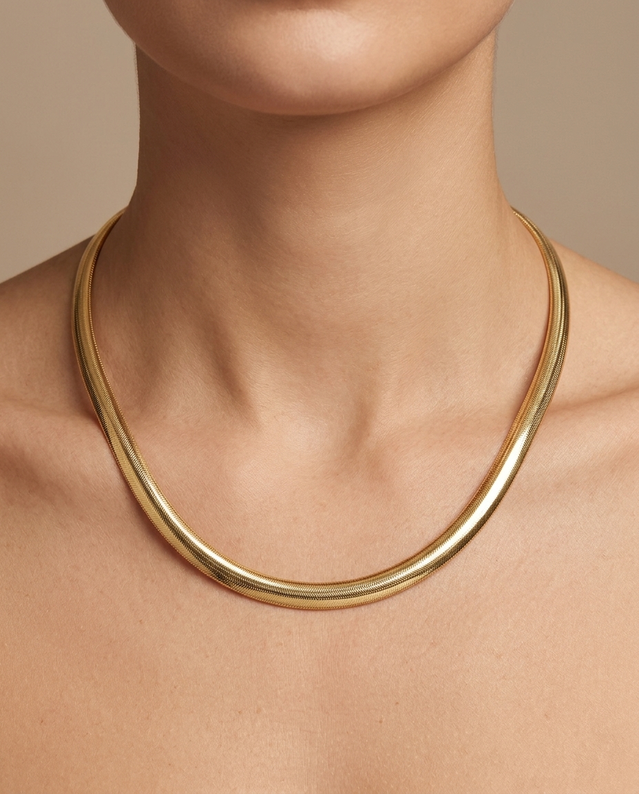 14KT Yellow Gold Stretch Necklace on model