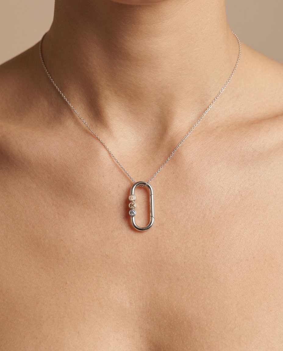 3 Diamonds Paperclip Lock Pendant in White Gold on model