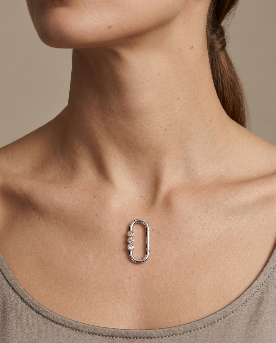 3 Diamonds Paperclip Lock Pendant in White Gold on model