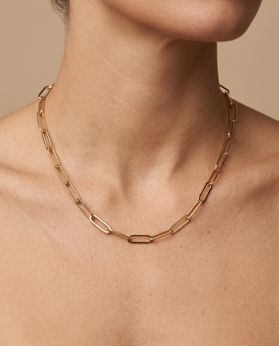 Hollow Forzaata Chain in Yellow Gold on model